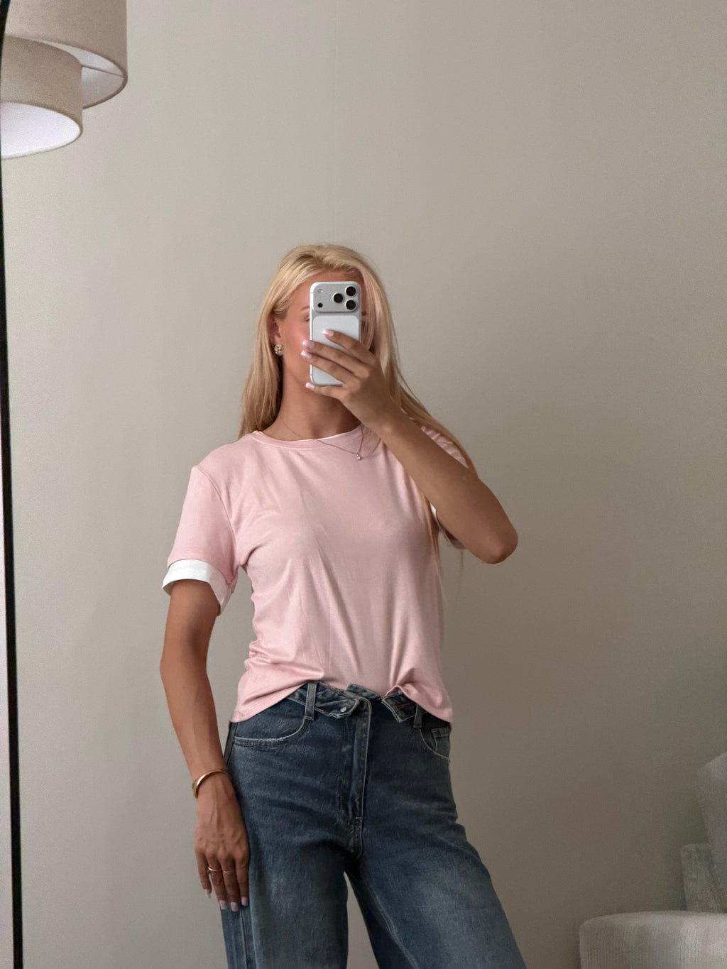 Butter yellow t-shirt