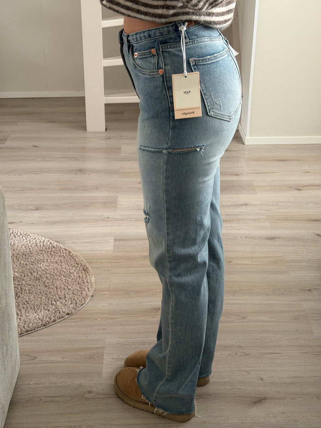 Ripped Straight Jeans