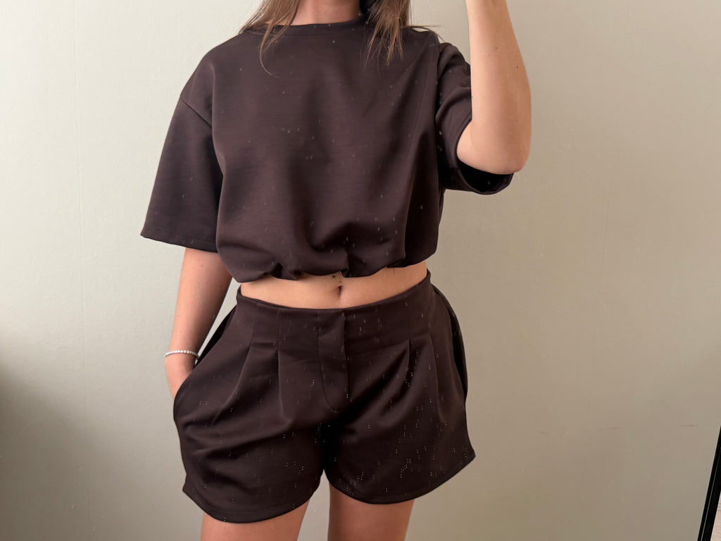 Co-ord Set Brown – Cropped Top & Tailored Short