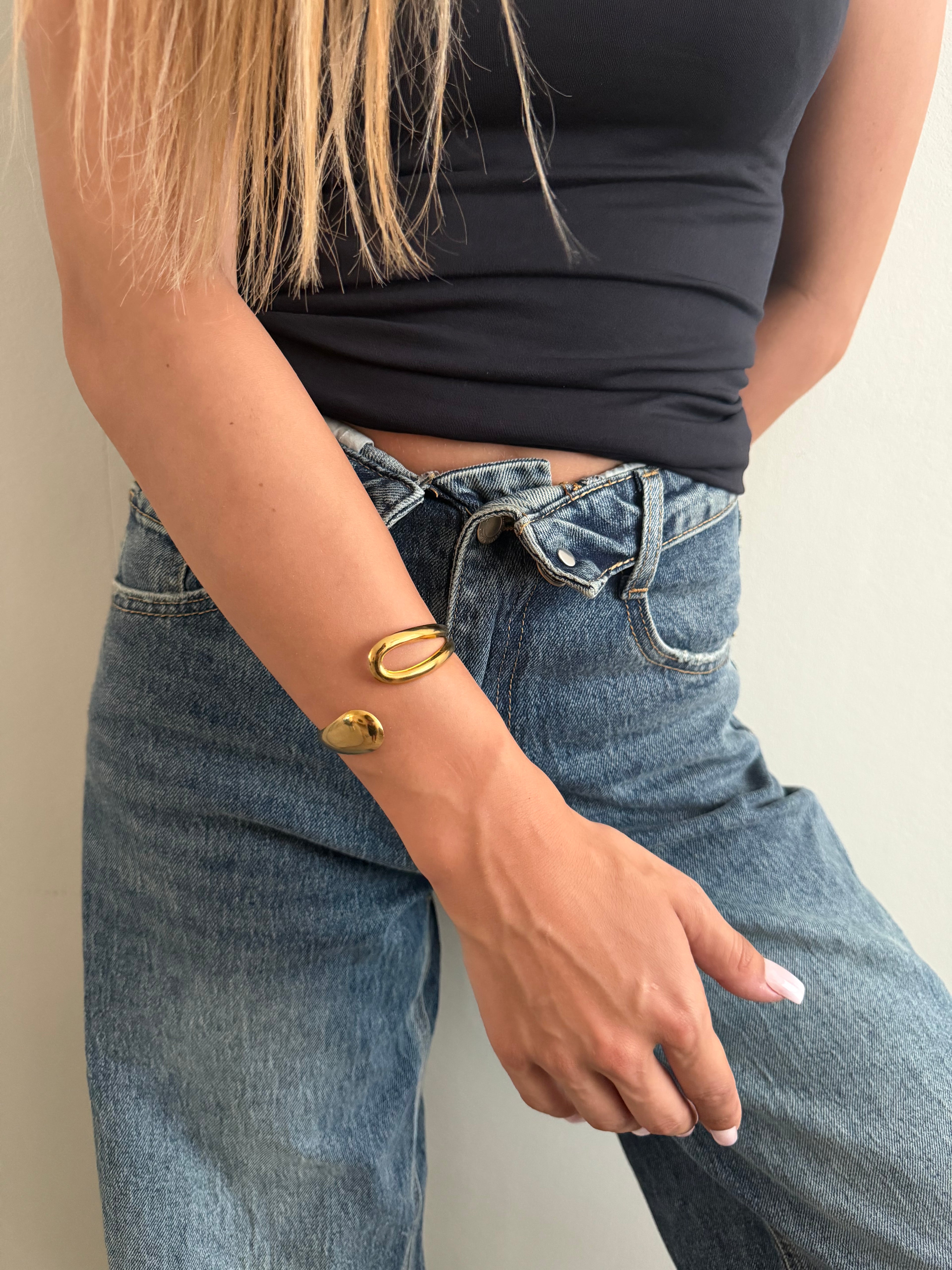 Gouden open cuff armband