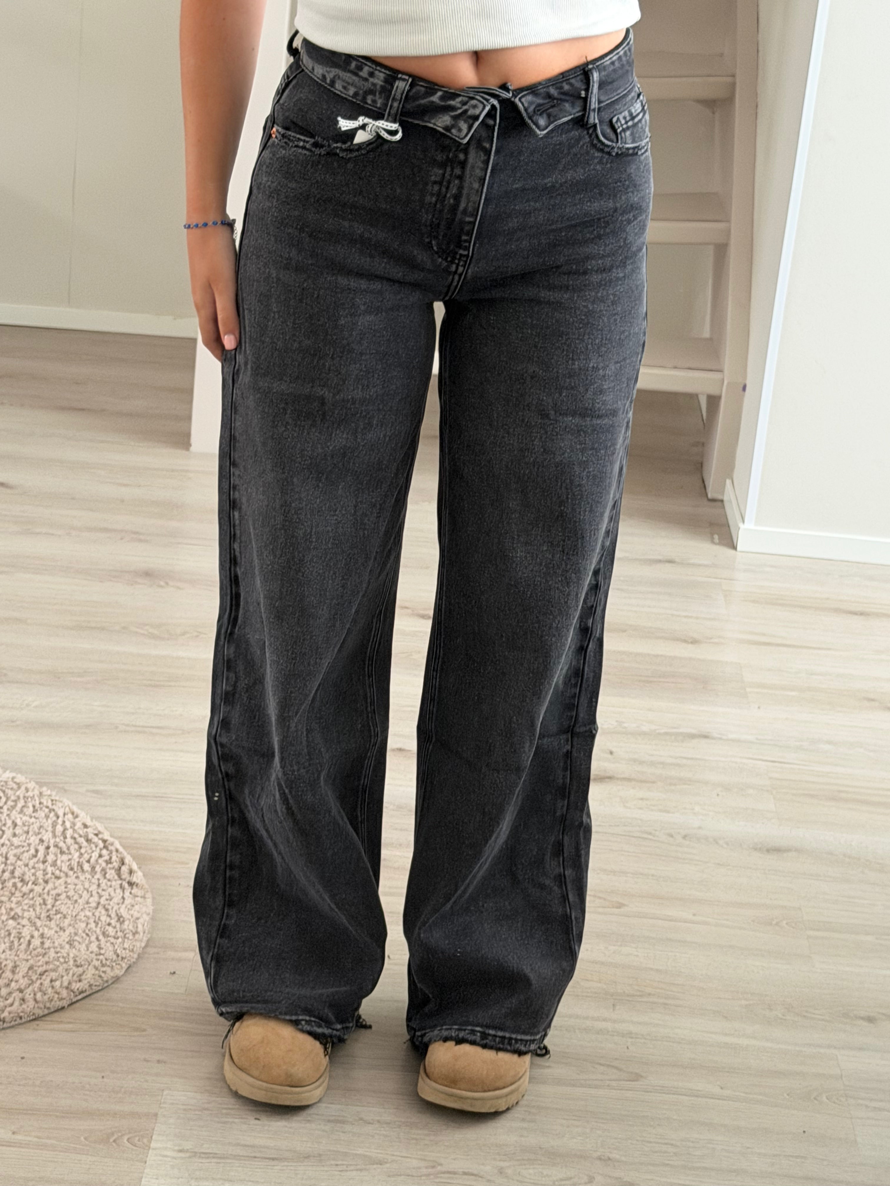 Wide leg jeans black
