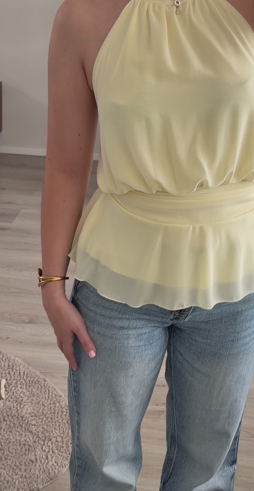 Sofia Halter Top – Geel